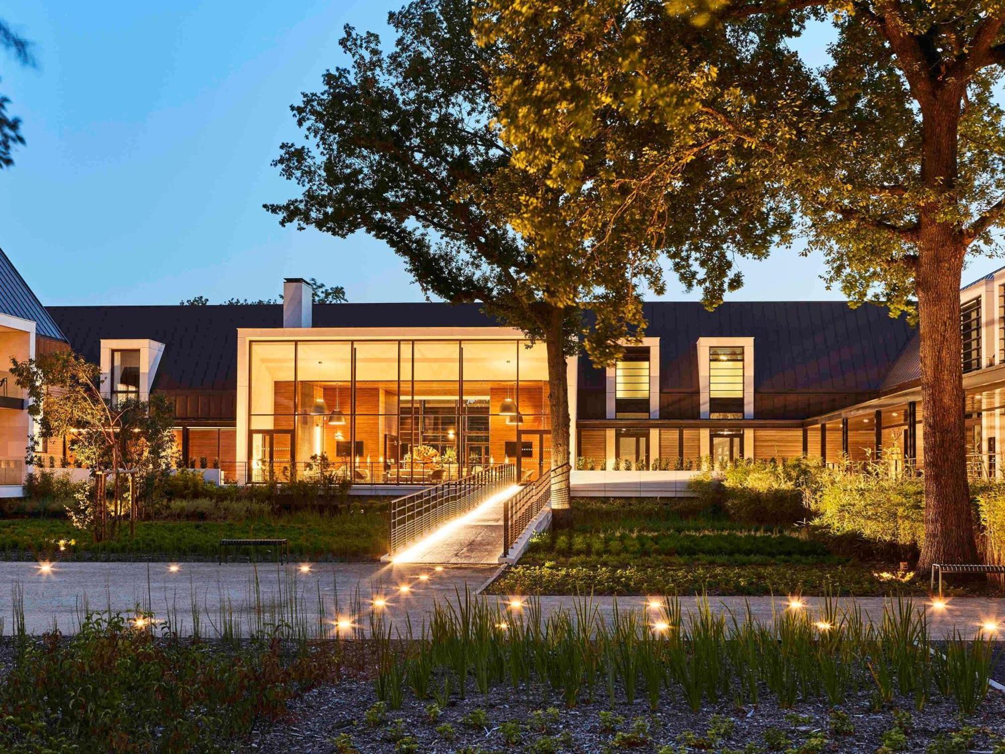 Le Domaine Des Vanneaux Golf Et Spa Mgallery L'Isle-Adam Exterior photo